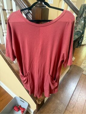 BUCKETLIST Short Sleeve Pocket Tunic in Dusty Rose